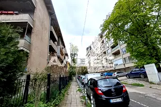 2-стаен апартамент с голяма тераса в Лозенец, София