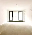 Тристаен апартамент с южно изложение в Лозенец, София