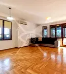Тристаен апартамент с две тераси в Лозенец, София