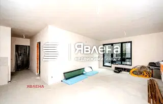 Тристаен апартамент в София, Лозенец
