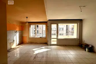 Тристаен апартамент в Лозенец с две тераси