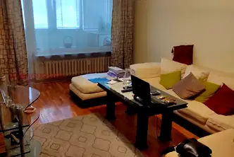 Тристаен апартамент с две тераси в Лозенец, София