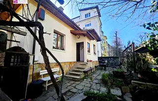 4-стайна къща с двор в Лозенец, ул. Цанко Церковски