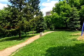 4-стаен апартамент с панорамна гледка в Лозенец, София