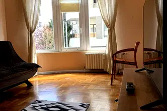 Двустаен апартамент в Лозенец с балкон и удобна локация