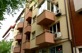 Двустаен апартамент в Лозенец с южно изложение