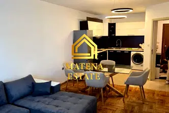 3-стаен апартамент с 2 балкона в Лозенец, София