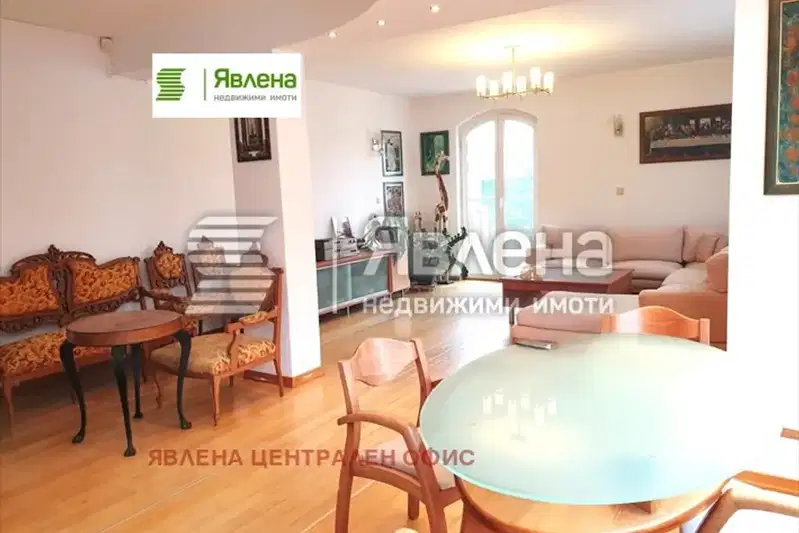 3-bedroom apartment in Sofiya, Lozenec