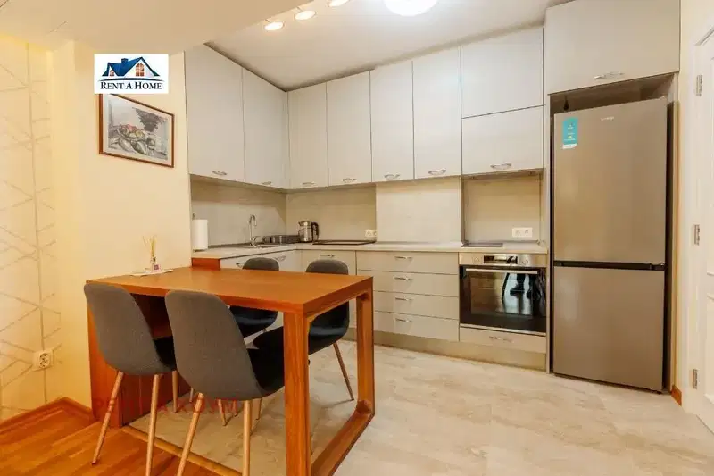 3-bedroom apartment in Sofiya, Lozenec