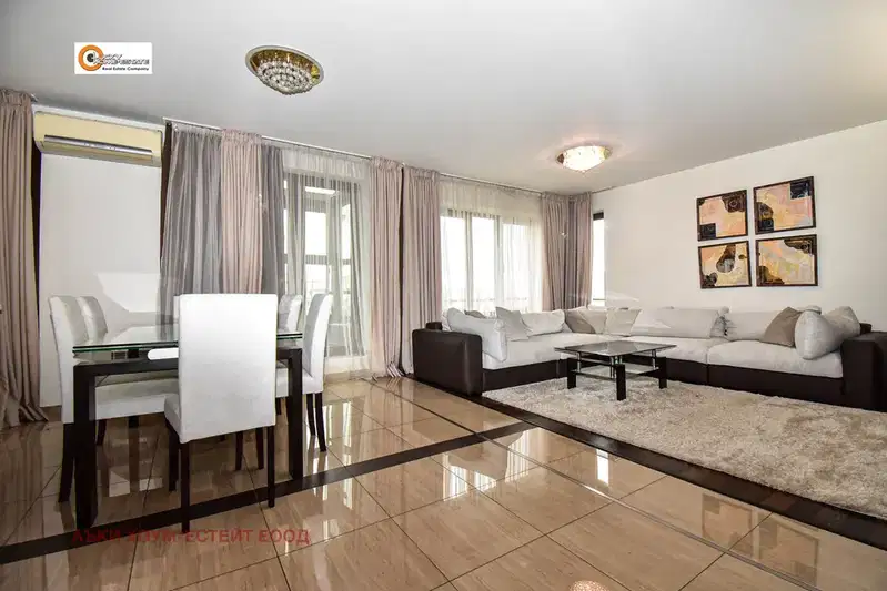 Spacious 3-room apartment in Lozenets with two terraces