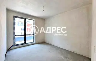 Двустаен апартамент в София, Люлин 1