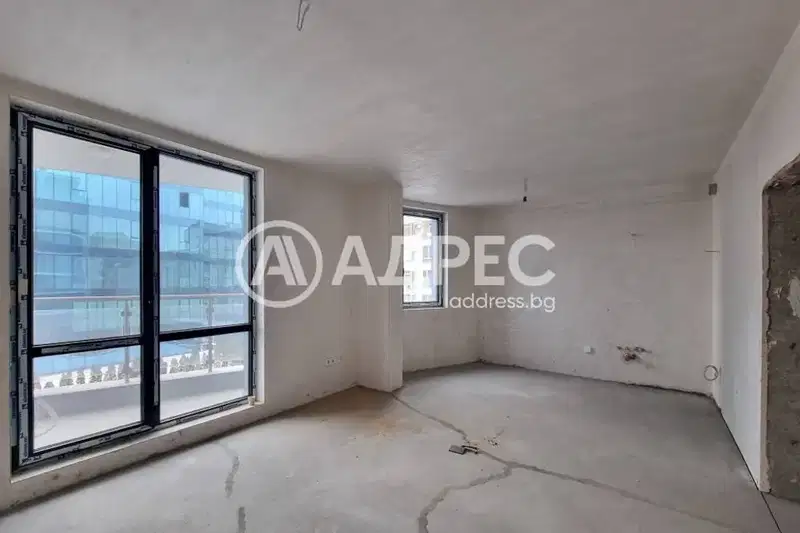 3-bedroom apartment in Sofiya, Lyulin 1