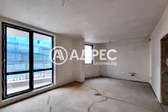 Тристаен апартамент в София, Люлин 1