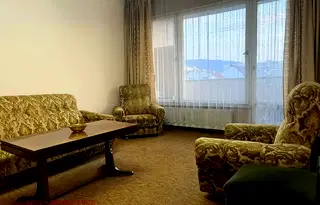Двустаен апартамент с южно изложение в Люлин 10, София
