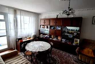 Тристаен апартамент в Люлин 10 с балкон и асансьор