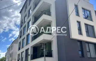 Тристаен апартамент в Люлин 10 с паркомясто и асансьор