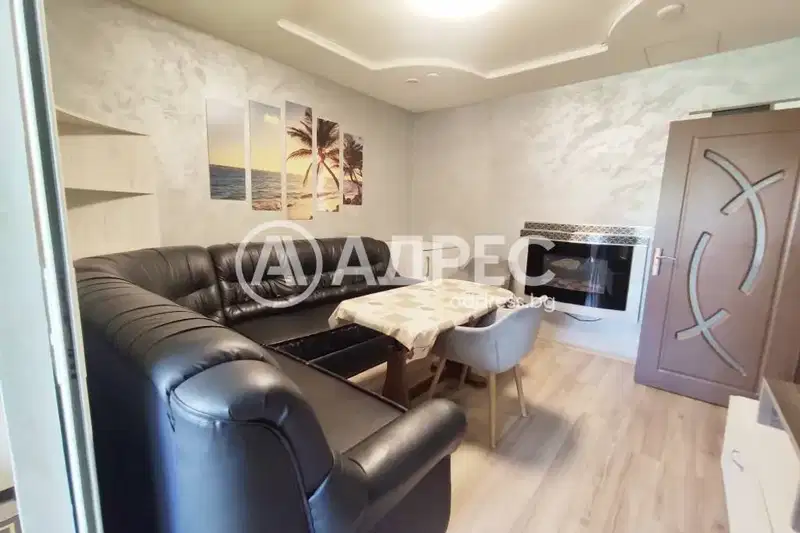 Two-room apartment converted into three-room in Lyulin 5