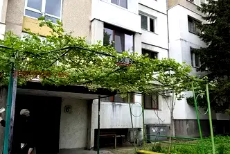 2-стаен апартамент в Люлин 6 с две тераси