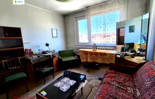 Двустаен апартамент в Люлин 7 с две остъклени тераси