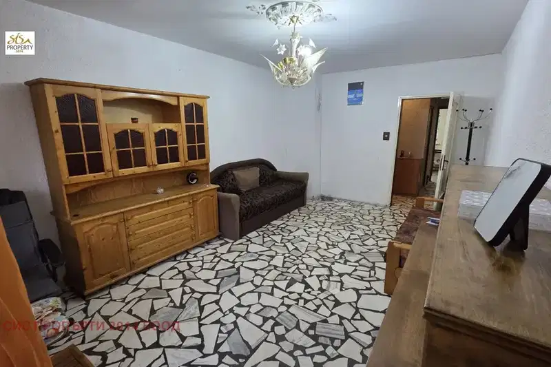 3-bedroom apartment in Sofiya, Lyulin 9
