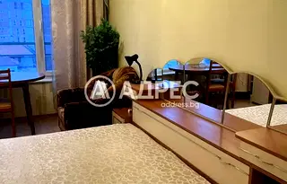 Двустаен апартамент с усвоена тераса в Люлин 9, София