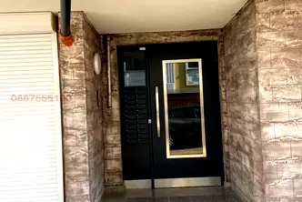 Двустаен апартамент в Люлин - център с югоизточно изложение