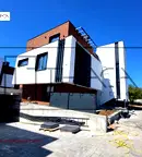 Бутиков 3-стаен мезонет с двор в м-т Детски град, София