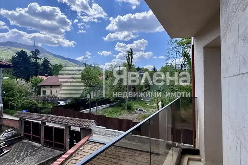 4-bedroom apartment in Sofiya, Gyrdova Glava