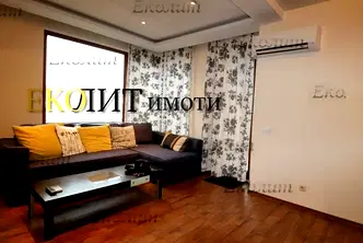 Просторен 2-стаен апартамент с гараж в м-т Гърдова глава, София