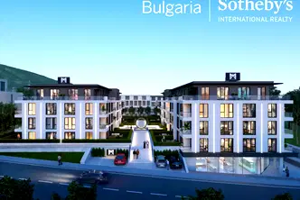 Тристаен апартамент с двор в Малинова долина, София