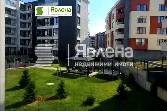 Тристаен апартамент в София, Малинова долина