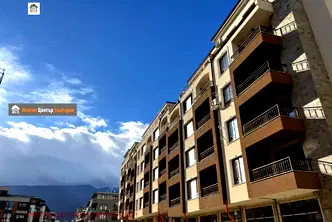 Тристаен апартамент в Малинова долина с балкон и склад