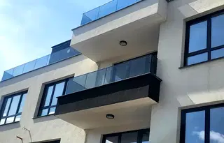 Тристаен апартамент в Малинова долина с тераса