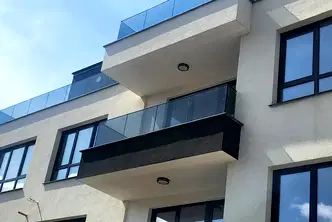 Тристаен апартамент в Малинова долина с тераса