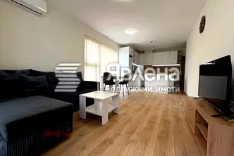 Тристаен апартамент с две тераси в Малинова долина, София
