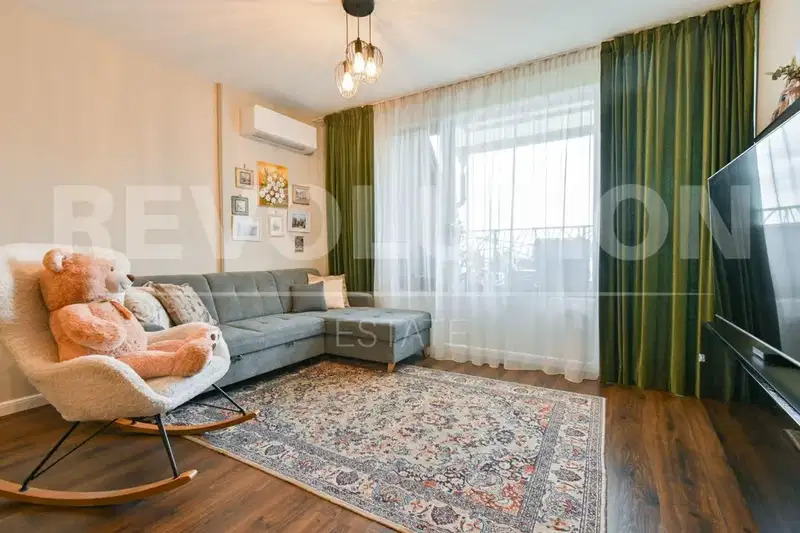 Two-room apartment in Manastirski Livadi with elevator