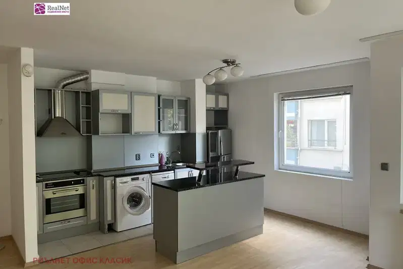 3-bedroom apartment in Sofiya, Manastirski Livadi