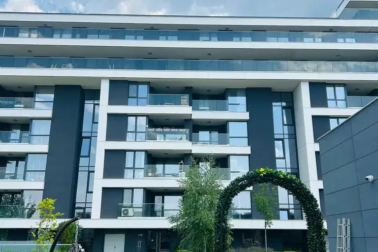 3-bedroom apartment in Sofiya, Manastirski Livadi