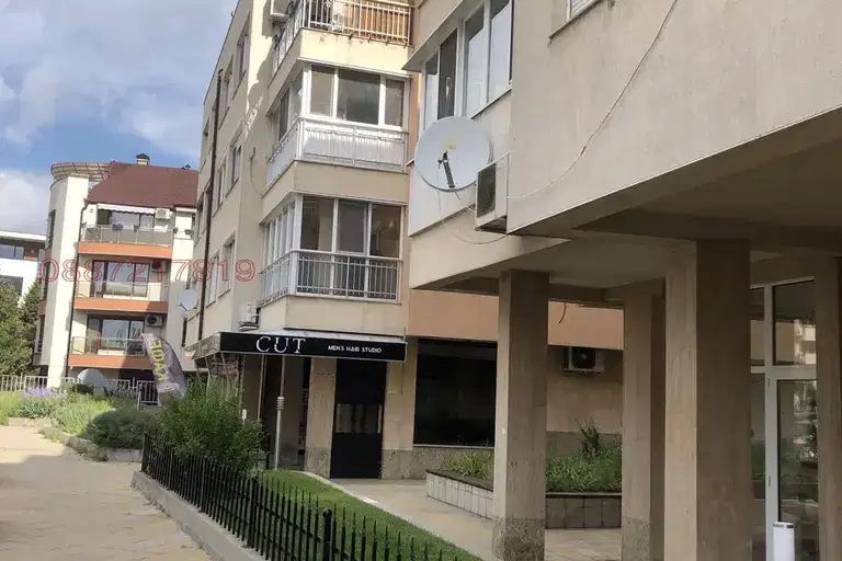 3-bedroom apartment in Sofiya, Manastirski Livadi