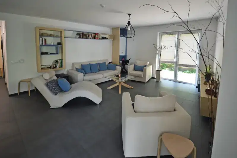 3-bedroom apartment in Sofiya, Manastirski Livadi
