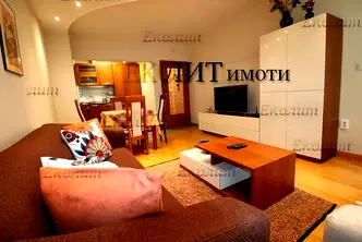 Луксозен 3-стаен апартамент с тераса в Медицинска академия, София