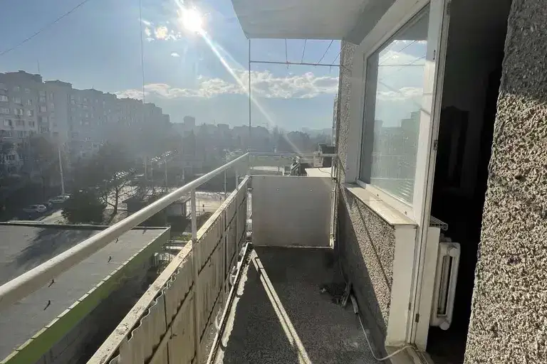 3-bedroom apartment in Sofiya, Mladost 1