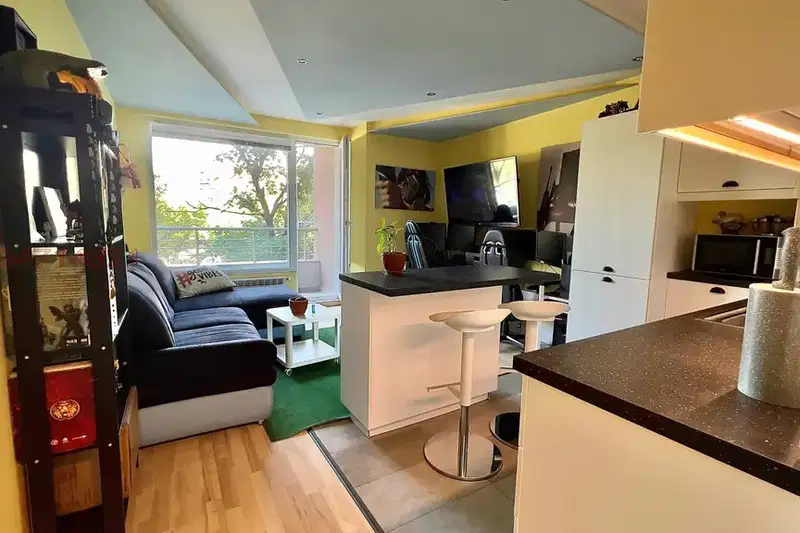 2-bedroom apartment in Sofiya, Mladost 1