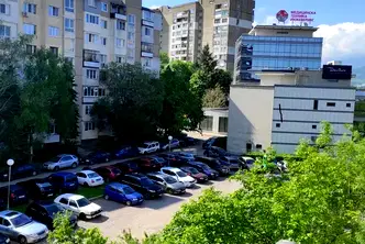 Двустаен апартамент в Младост 1 с тераса и удобен достъп