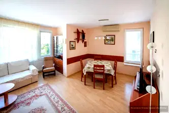 Тристаен апартамент с тераса в Младост 1А, София