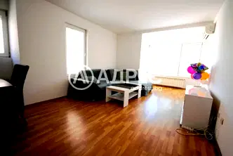 Тристаен апартамент в София, Младост 2