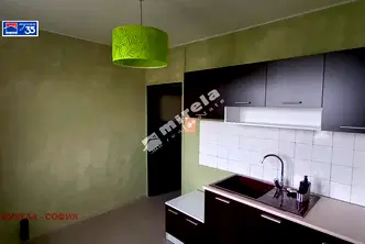 3-стаен апартамент с тераса в Младост 2, София
