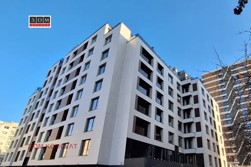 Двустаен апартамент с тераса в Младост 4, София