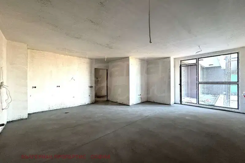 3-bedroom apartment in Sofiya, Mladost 4