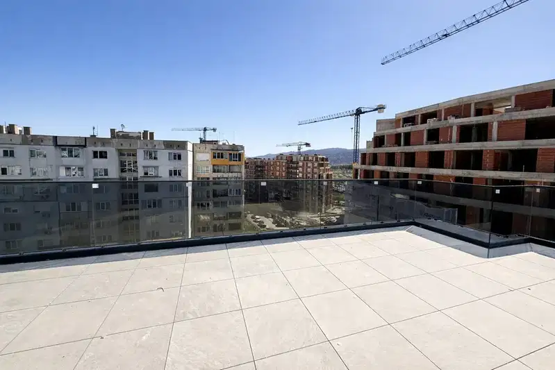 Spacious 3-room apartment with large terrace in Mladost 4